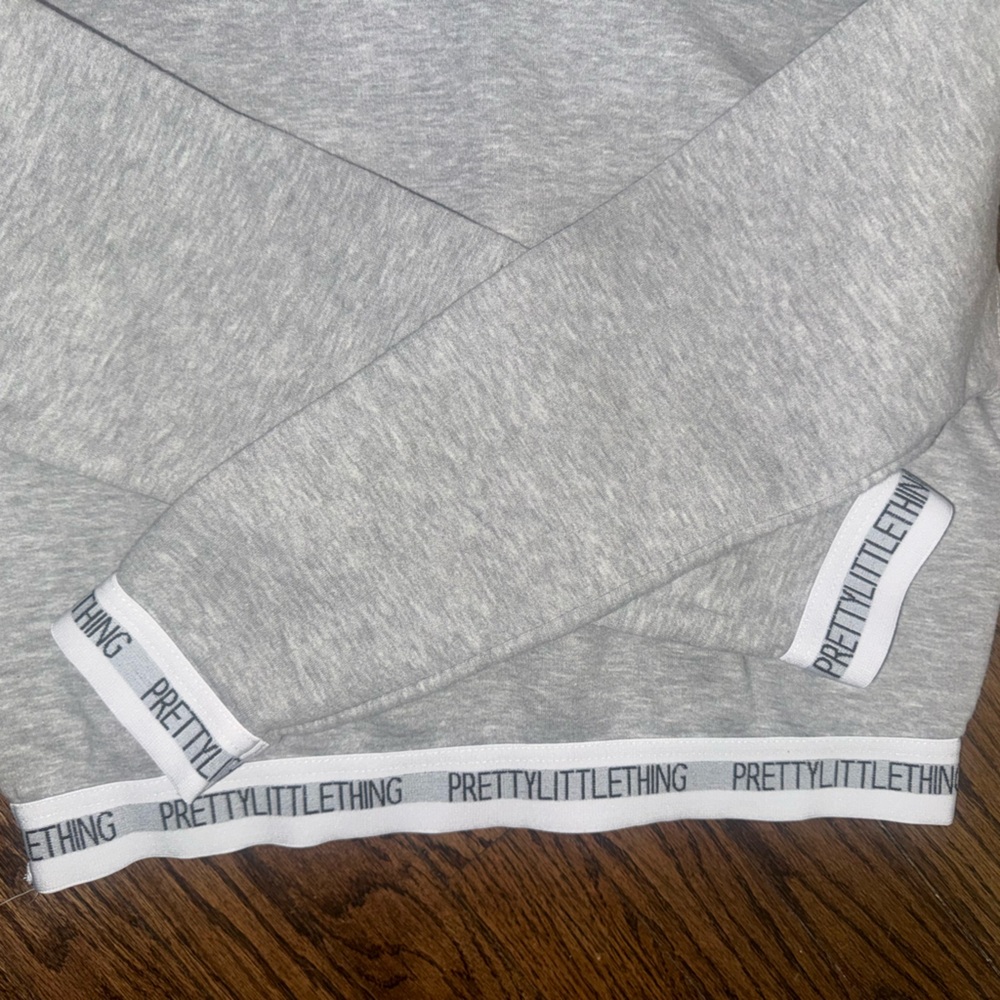 PrettyLittleThing Heather Gray Cropped Hoodie - Picture 5 of 6